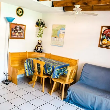 Petite Maison A 300m De La